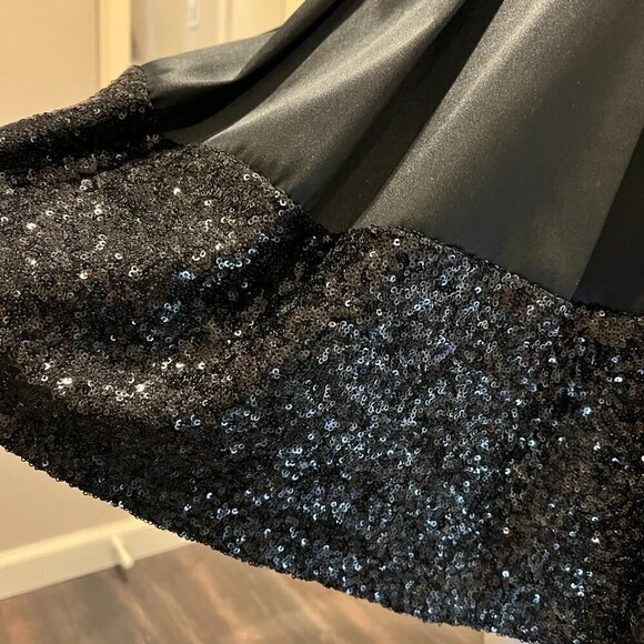 Taylor Black Fit and Flare Cocktail Dress with Sequined Bottom, Size 2 - Picture 5 of 15